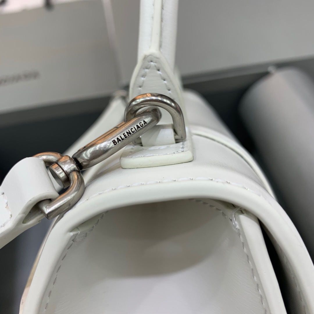 Ba1en*iaga Hourglass Small Handbag In White, For Women, Women’s Bags 9in/23cm 5928331QJ4Y9028