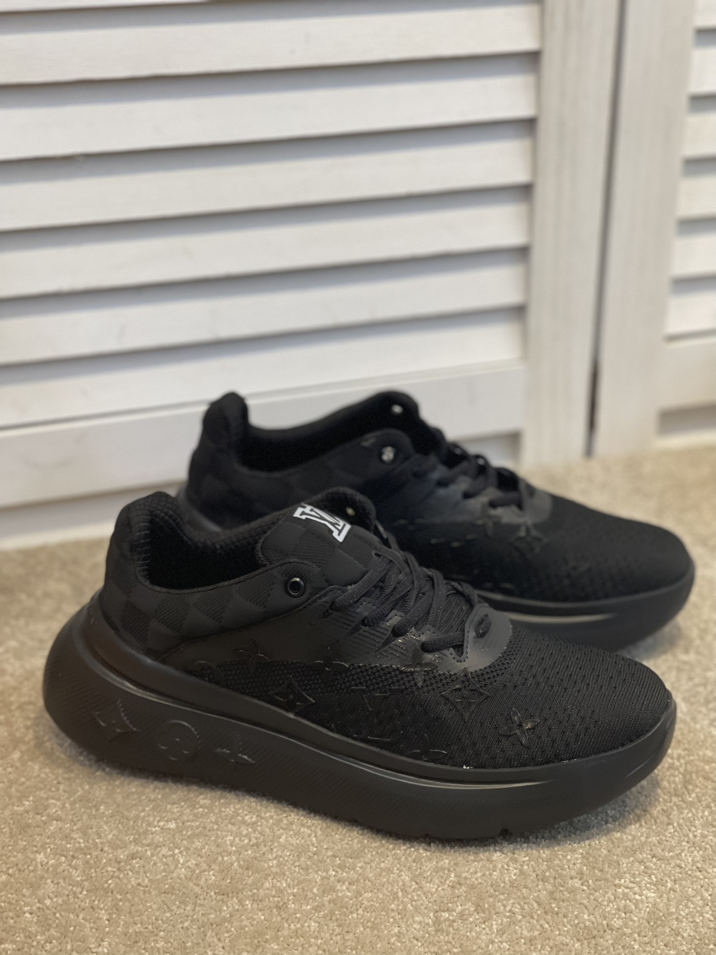 L0vis Vuittion Show Up Sneaker Black For Men LV 1A9JRI