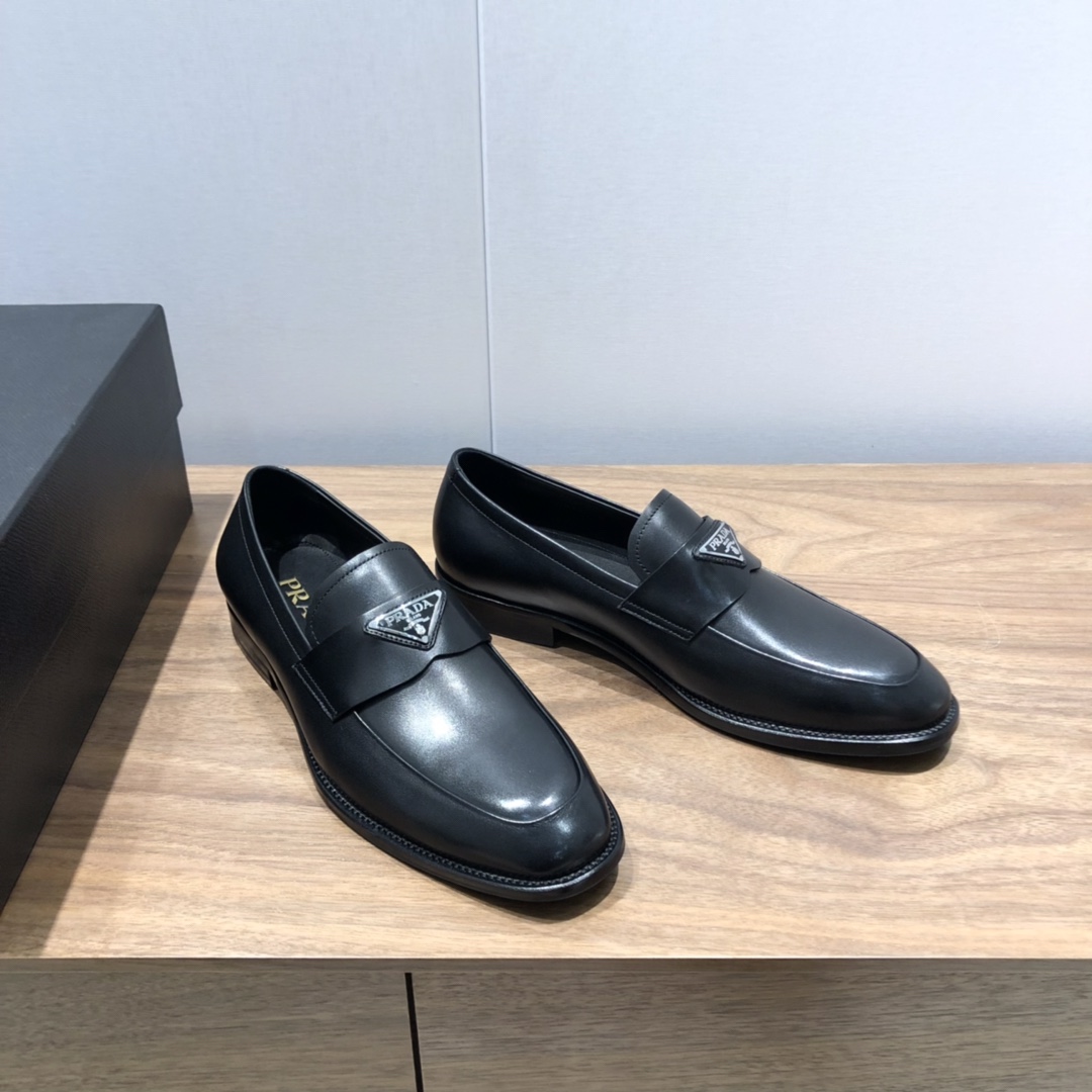 Pra*a Brushed Loafers Black For Men 1in/25mm PRD 2DB180_P39_F0002_F_G001