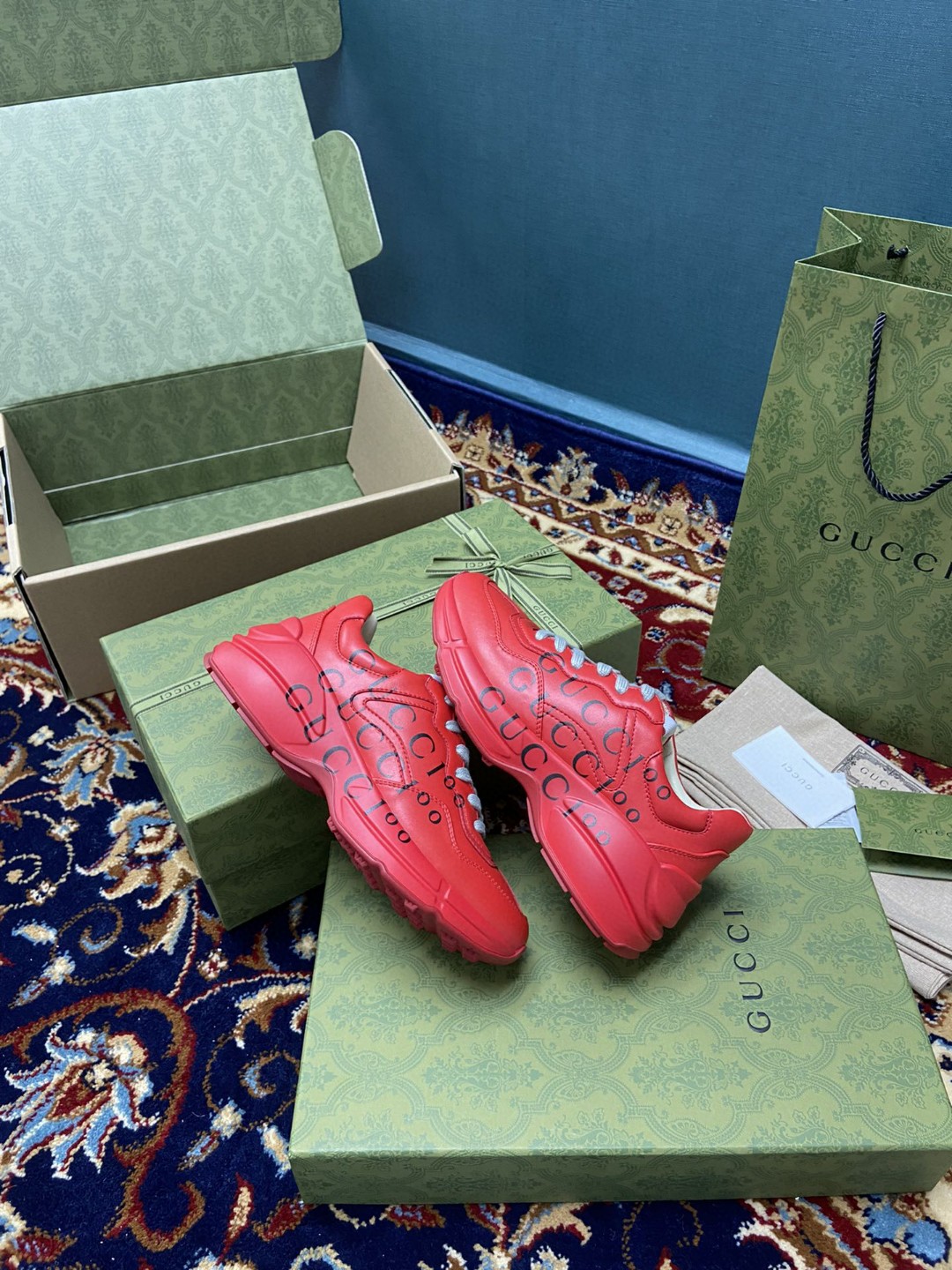 Gvc*1 Men’s 100 Rhyton Sneaker Red For Men 660938