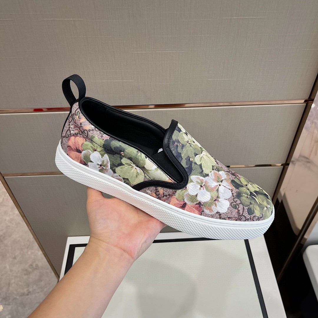 Gvc*1 Men’s GG Svp*me Slip-On With Floral Green For Men 546152