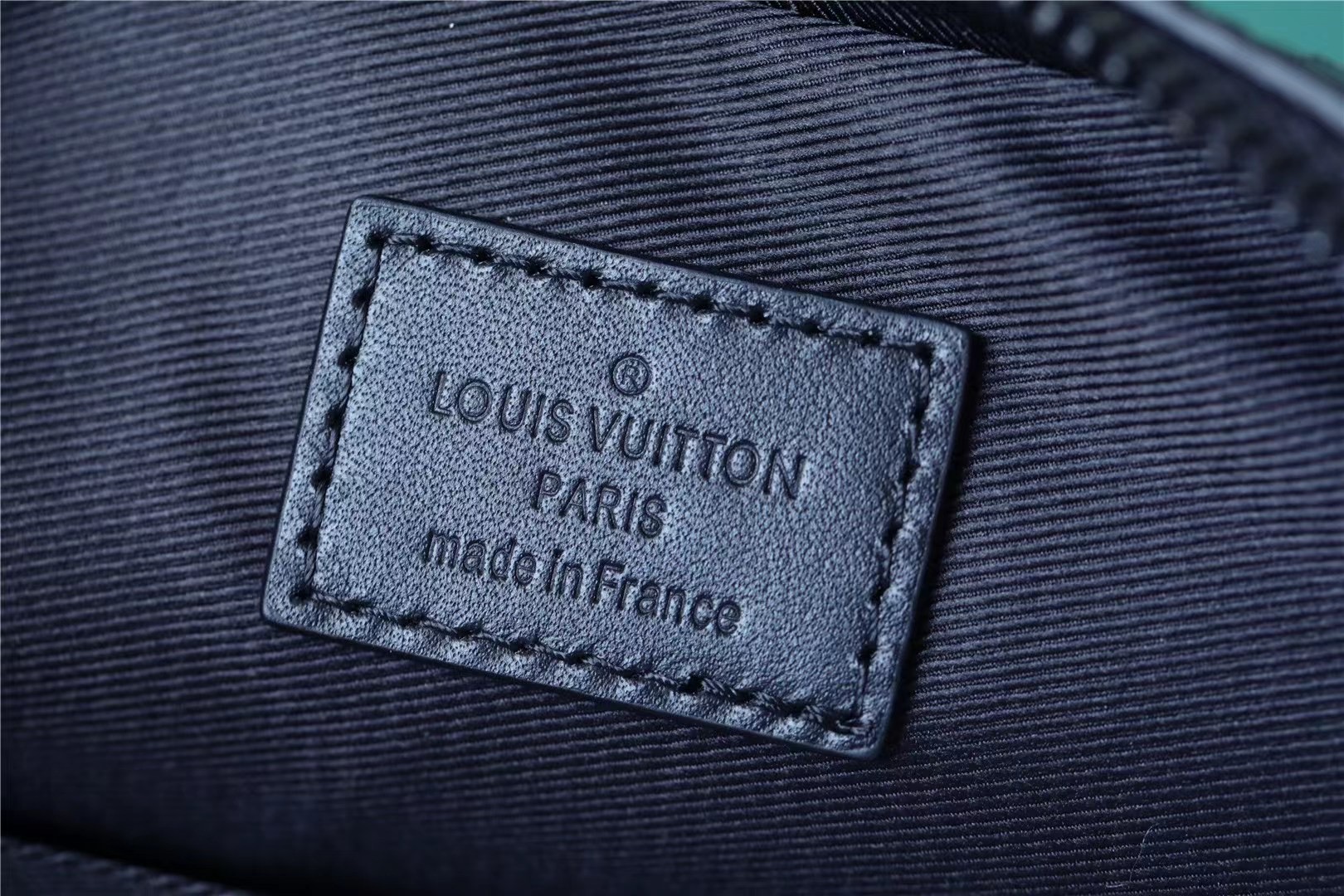 L0vis Vvtt0n Trio Messenger Monogram Macassar Canvas By Virgil Abloh’s Green For Men, Men’s Bags, Shoulder And Crossbody Bags 9.5in/25cm LV