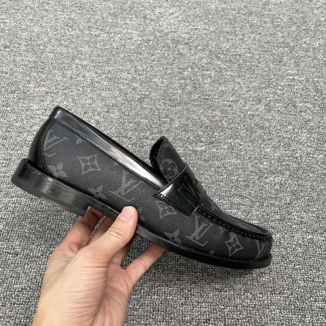 L0vis Vuittion LV Loafer Black For Men LV