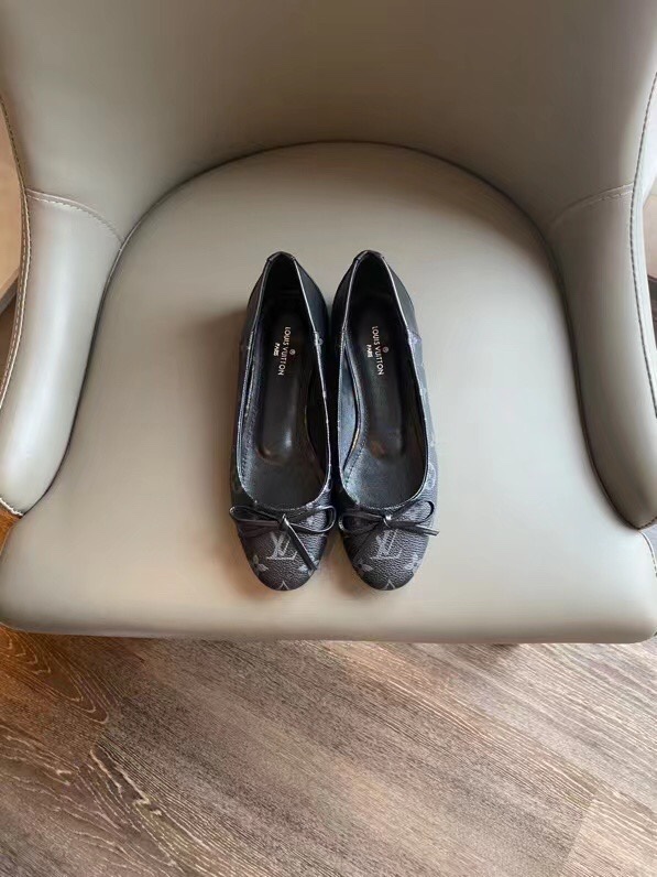 L0vis Vvtt0n Women’s Joy Ballerina Black For Women LV