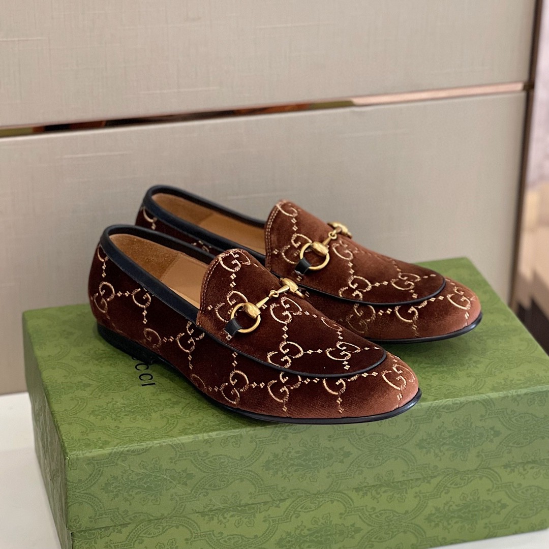 Gvc*1 Men’s Jordan GG Velvet Loafer Brown For Men 430088-9JT80-2091