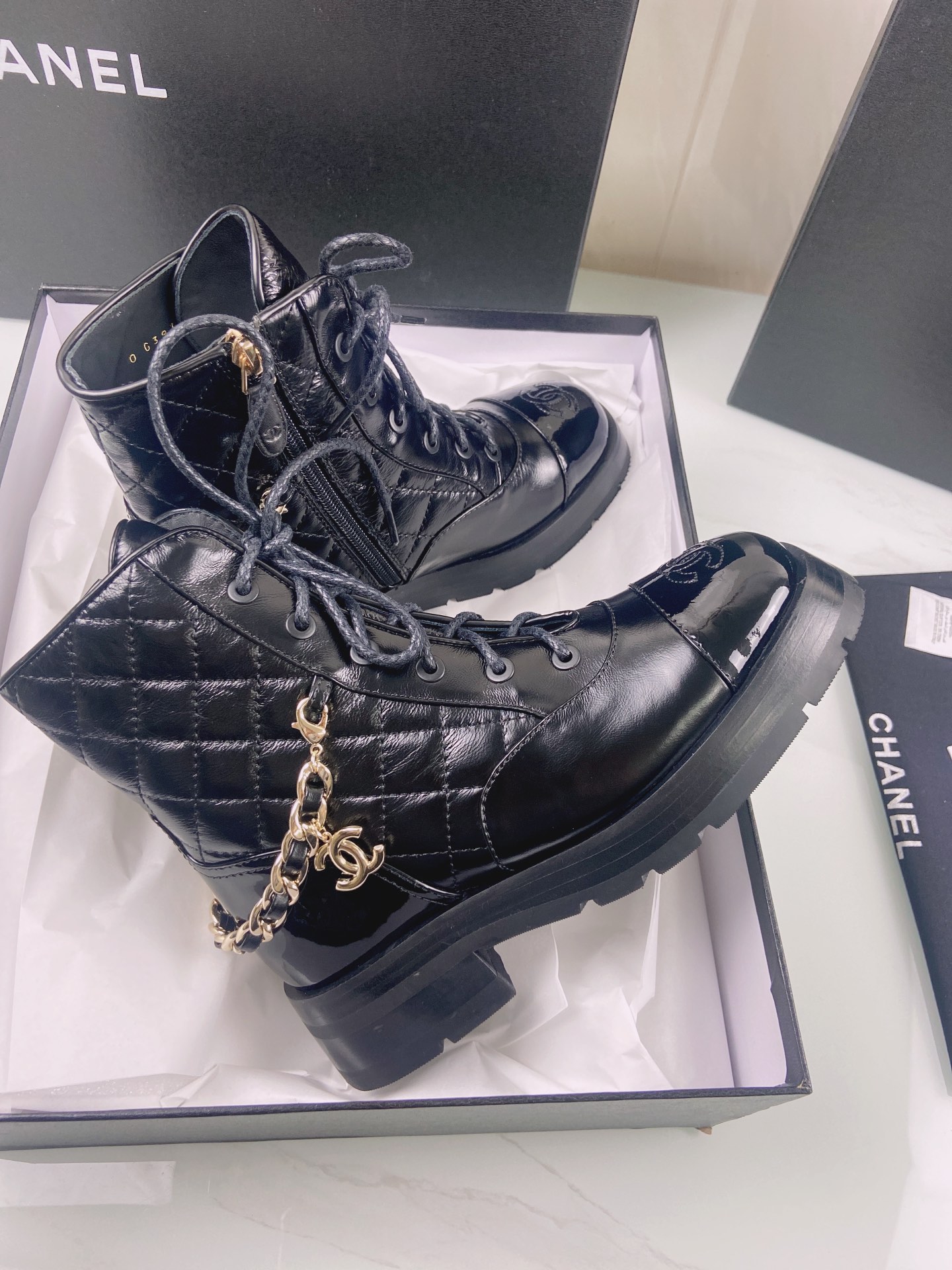 Ch**el Women’s Lace- Ups Black For Women 1.6in/4cm