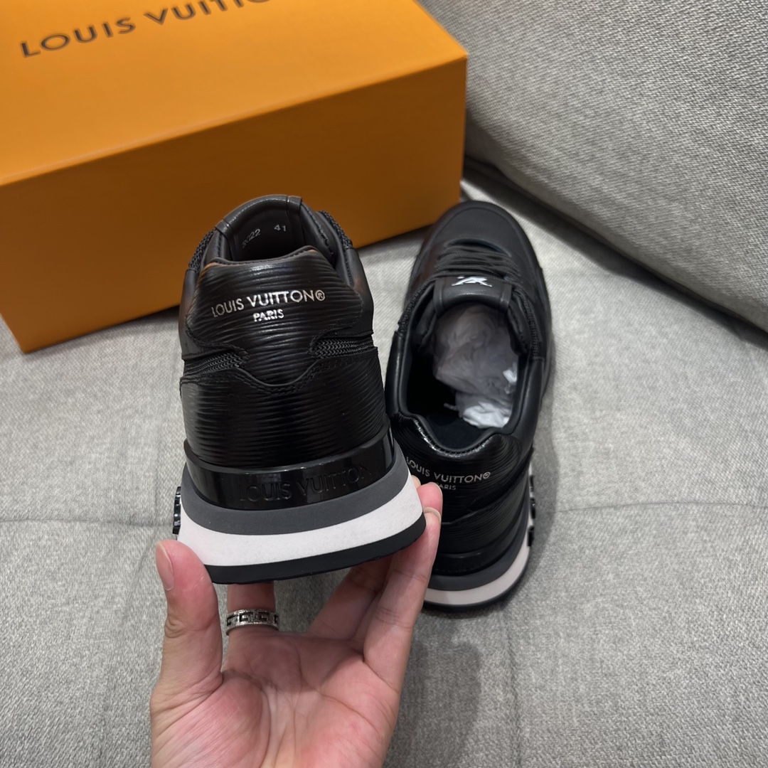 L0vis Vvtt0n Run Away Sneaker Black For Men LV