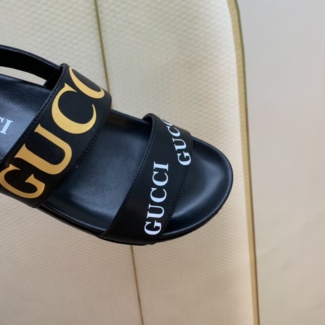 Gvc*1 Women’s Tiger And Buckle Sandal Black For Women GG