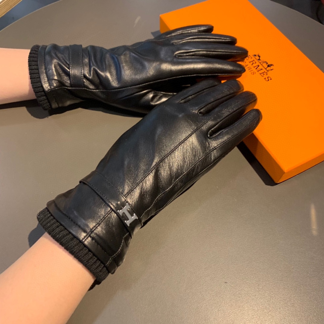H**me5 Soya Gloves In Black