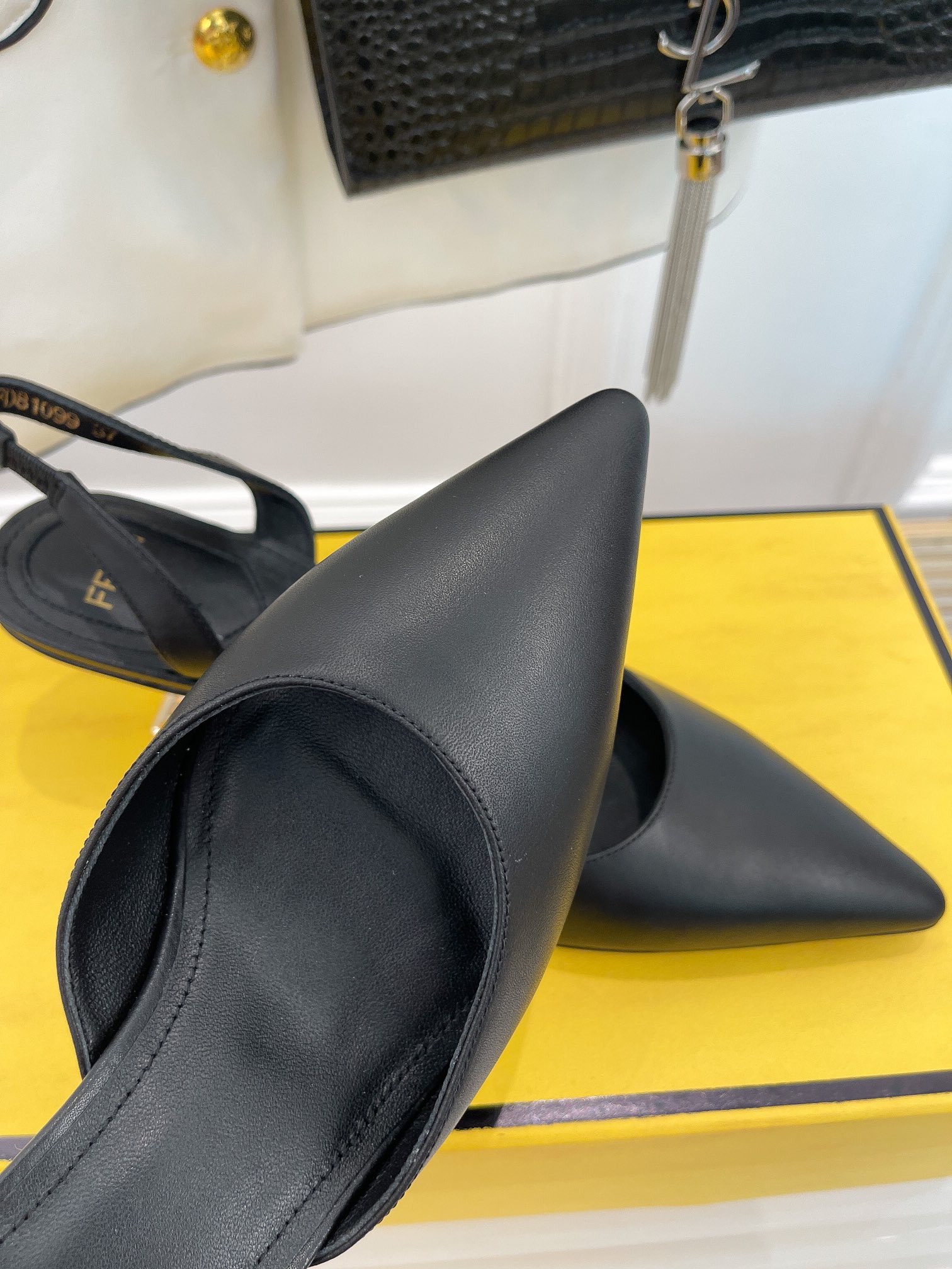 F**di First Black High-Heeled Slingbacks For Women 8J8367NA7F0QA1