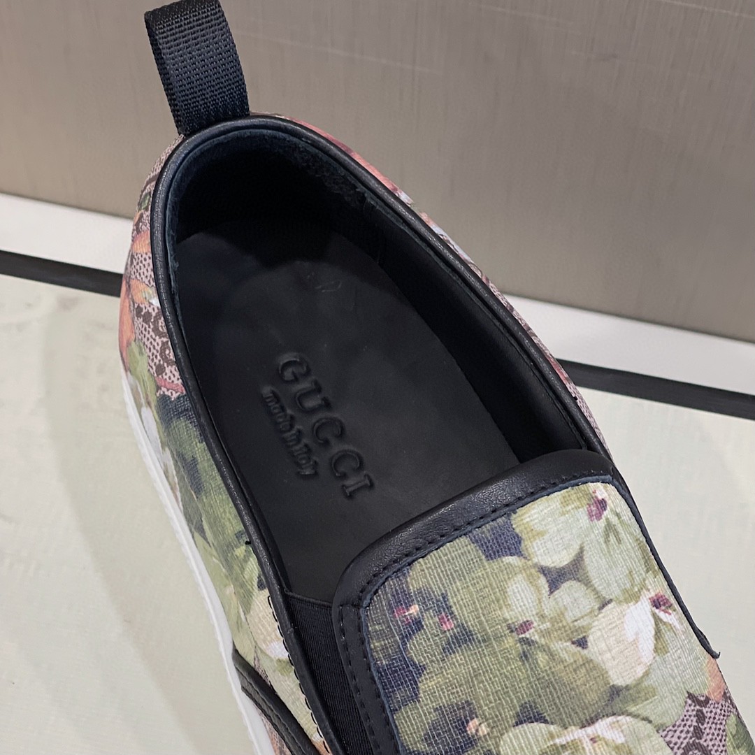 Gvc*1 Men’s GG Svp*me Slip-On With Floral Green For Men 546152