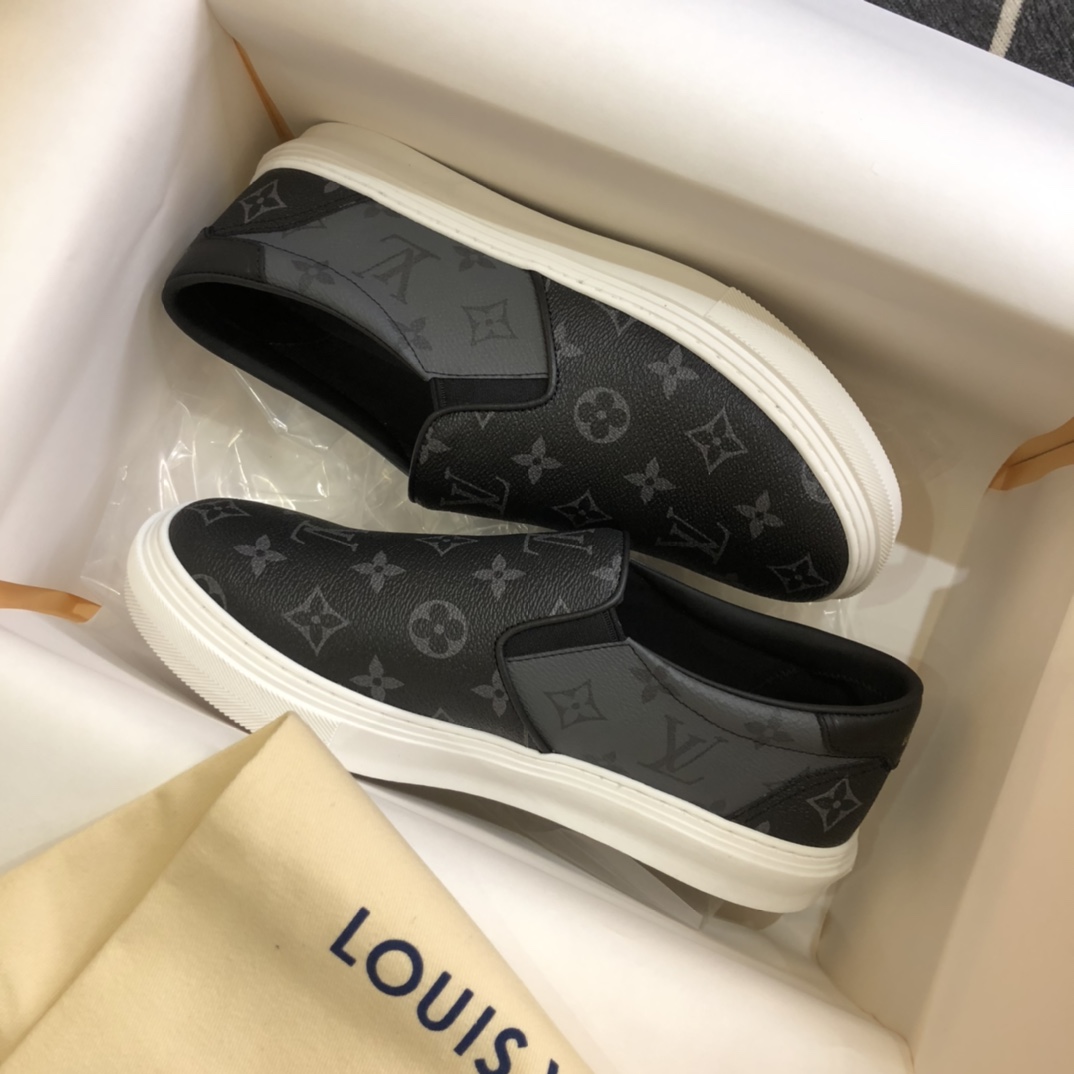 L0vis Vvtt0n LV Slip On Black For Men LV