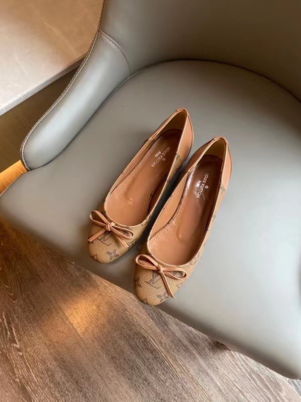 L0vis Vvtt0n Women’s Joy Ballerina Brown For Women LV