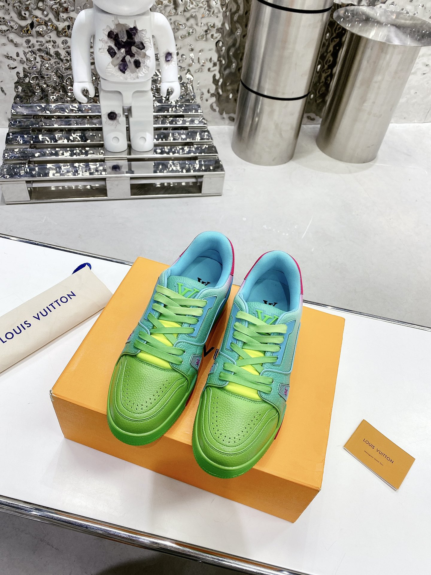 L0vis Vvtt0n Women’s LV Trainers Multicolor For Women LV