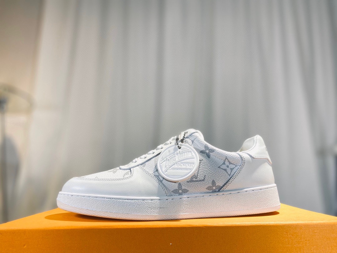 L0vis Vvtt0n Rivoli Sneaker White For Men LV