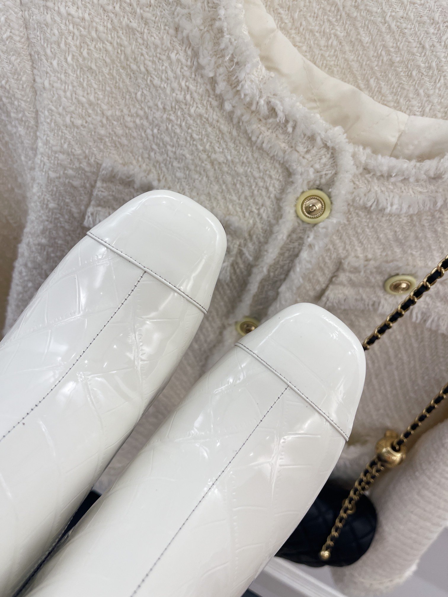 Ch**el Women’s Short Boots White For Women