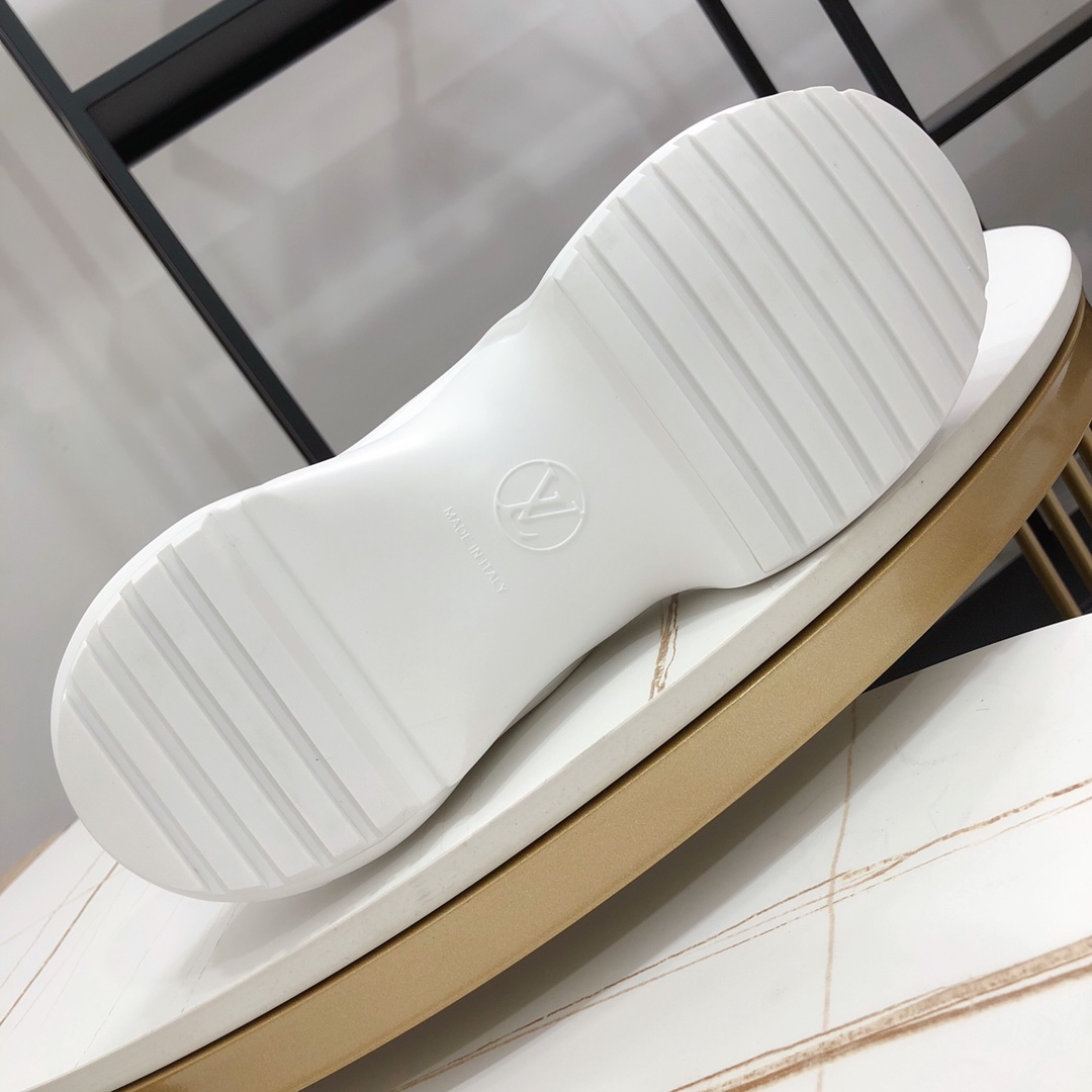 L0vis Vvtt0n Women’s LV Archlight Sneaker White For Women LV