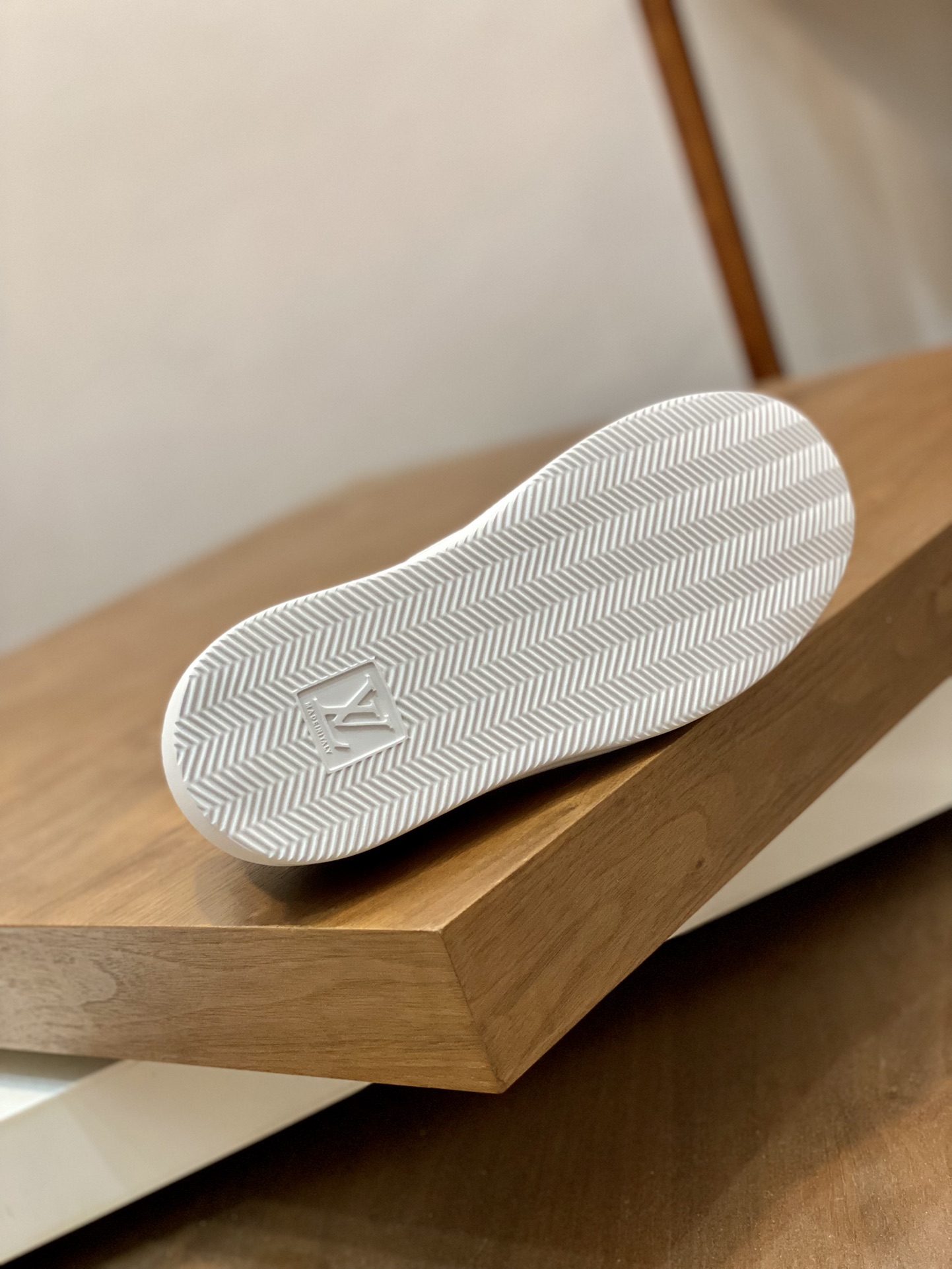 L0vis Vuittion Beverly Hills Sneaker White For Men LV