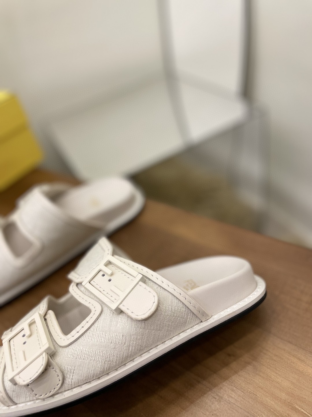 F**di Feel Slides White For Women