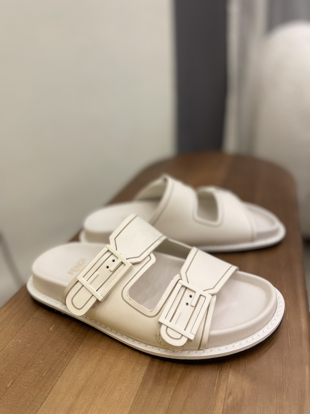 F**di Feel Slides White For Women