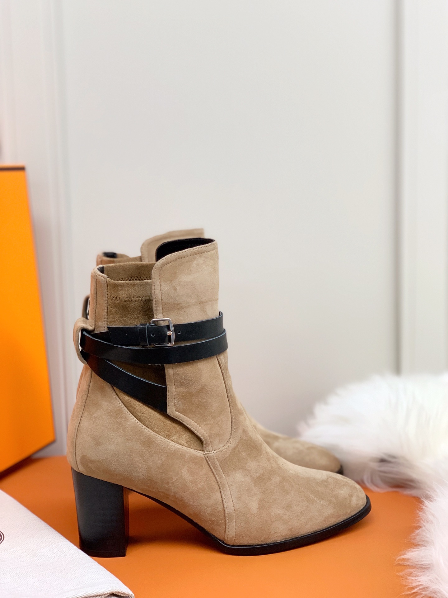 H**me5 Frenchie 70 Ankle Boots Beige For Women 2.8in/7cm.