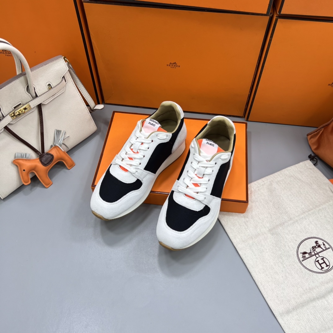 H**me5 Escape Trainers Black For Men