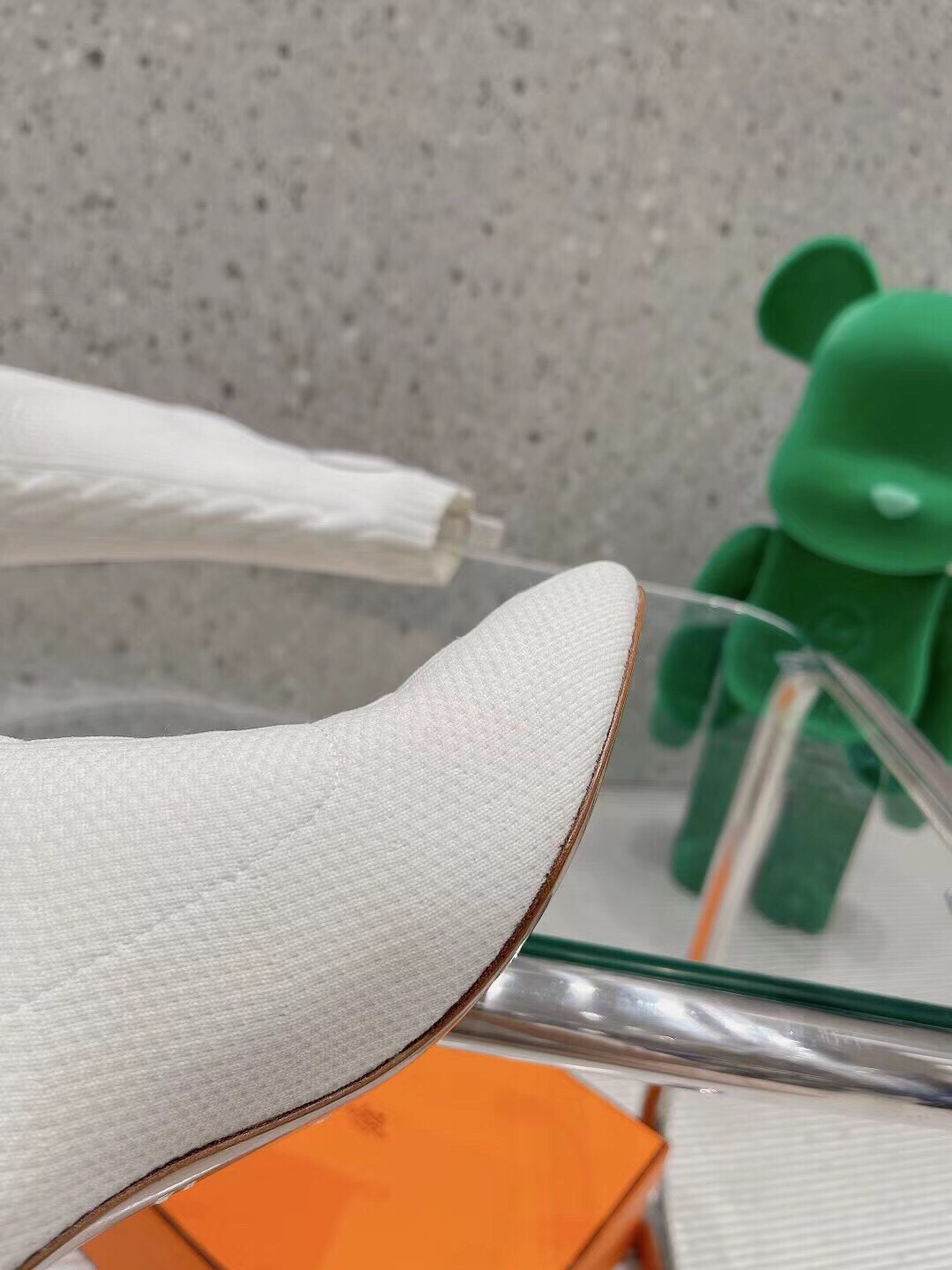 H**me5 Volver 60 Ankle Boots White For Women 2.4in/6cm