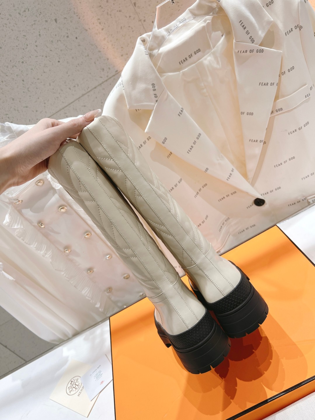 H**me5 Fuji Boots White For Women H222048Z F8360