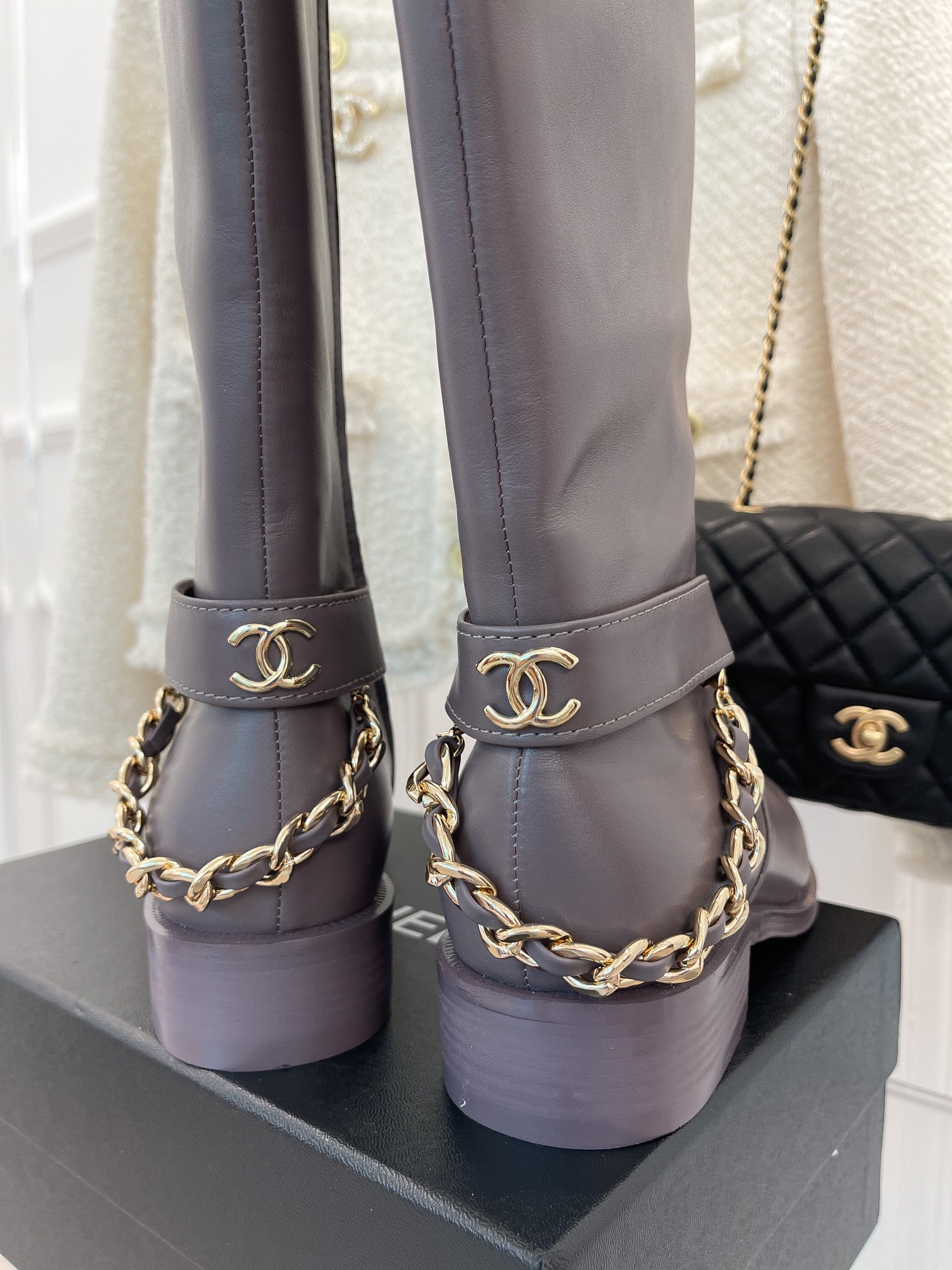 Ch**el Women’s Ankle Boots With Chain Light Violet For Women 1.5in/4cm